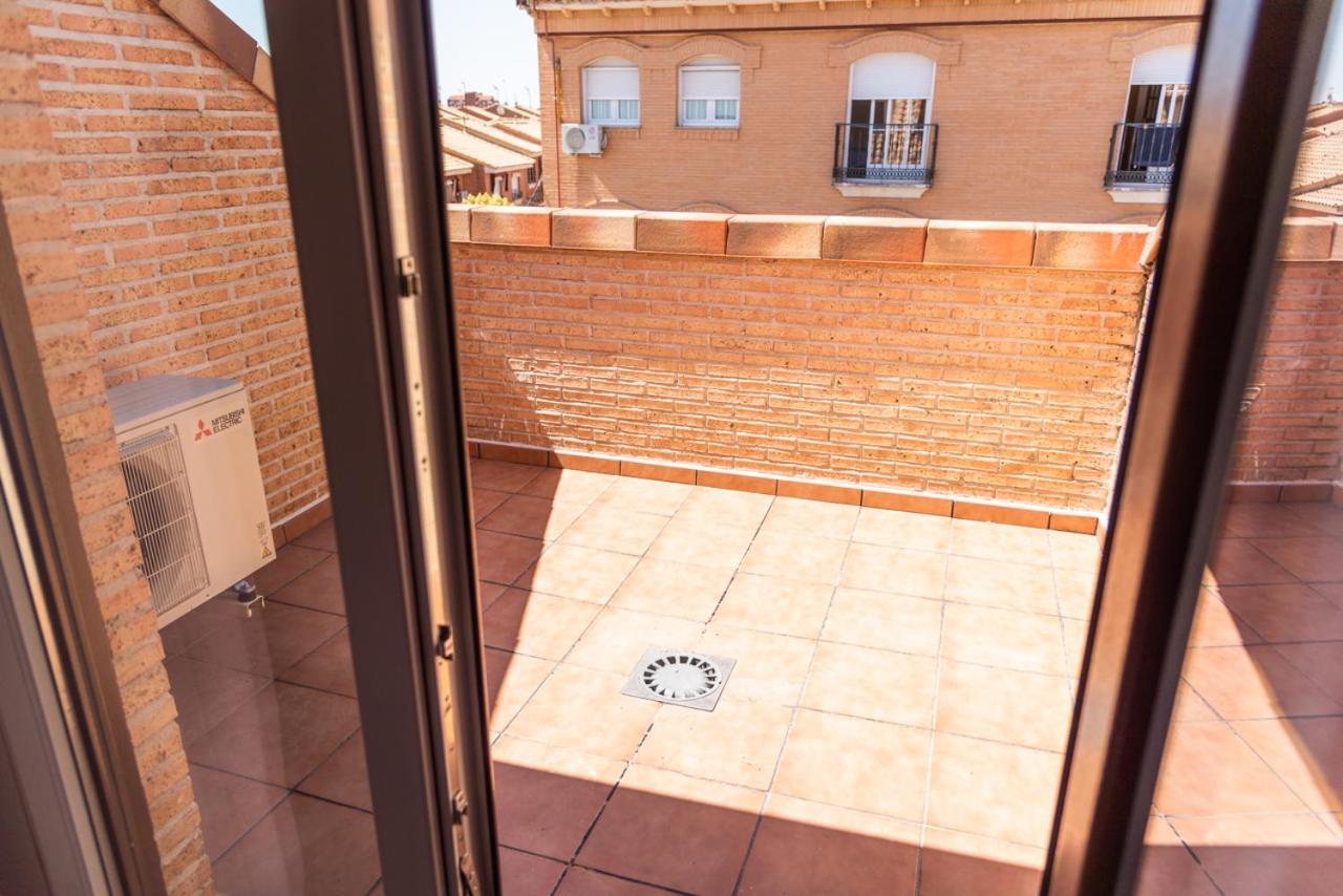 Apartamentos Hotel Carlos I Yuncos Ngoại thất bức ảnh